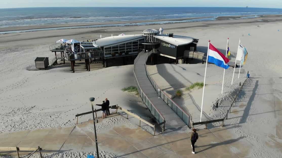 Strandpaviljoen Strandhuys